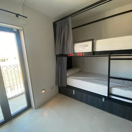 Hostel We Street - El Arenal-albergue Turistico