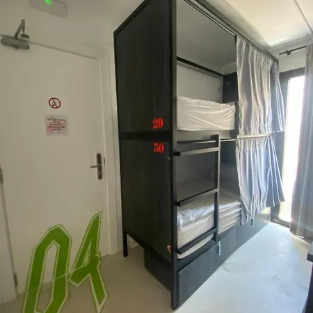 We Street - El Arenal-albergue Turistico Hostel